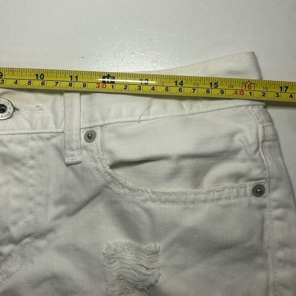 Lucky Brand Cut Off White Denim Shorts Size 6 Relaxed Raw Hem Women - Picture 8 of 10